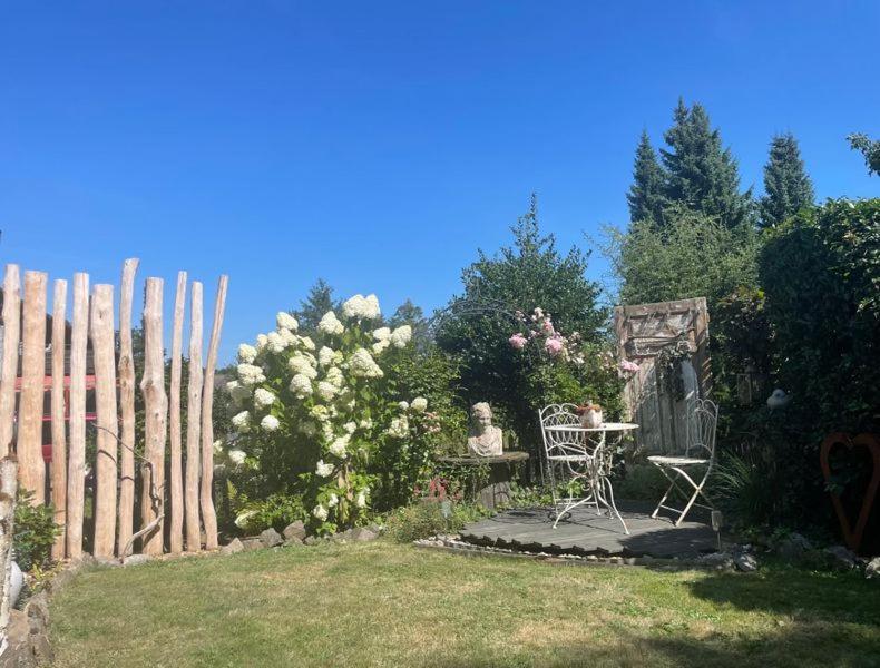 Ferienwohnung Mit Herz In Laufenburg Exteriör bild